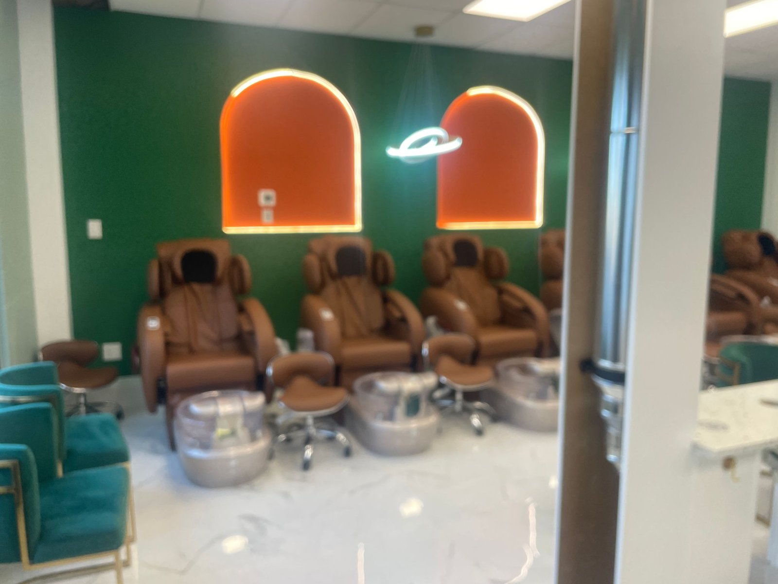 salon 11